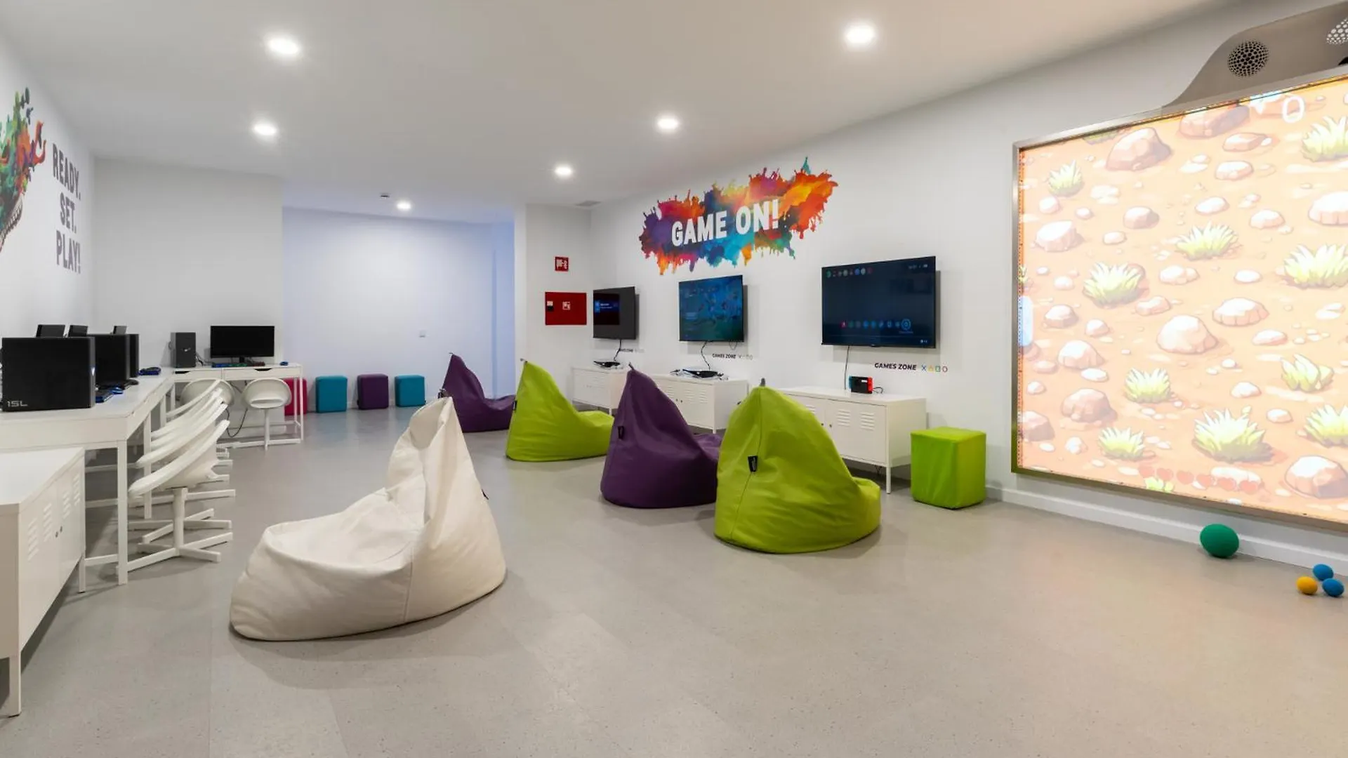 **** Hotel Fergus Club Mallorca Waterpark Magalluf Španělsko